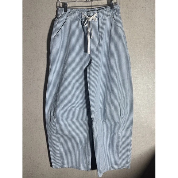 Skies Are Blue Pants - Pinstripe Nautical Cotton Drawstring Beach Coastal Pull On High Rise Barrel Pant